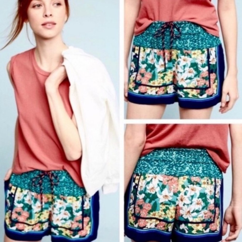 Anthropologie Hei Hei High Rise Lotus print shorts Size Medium